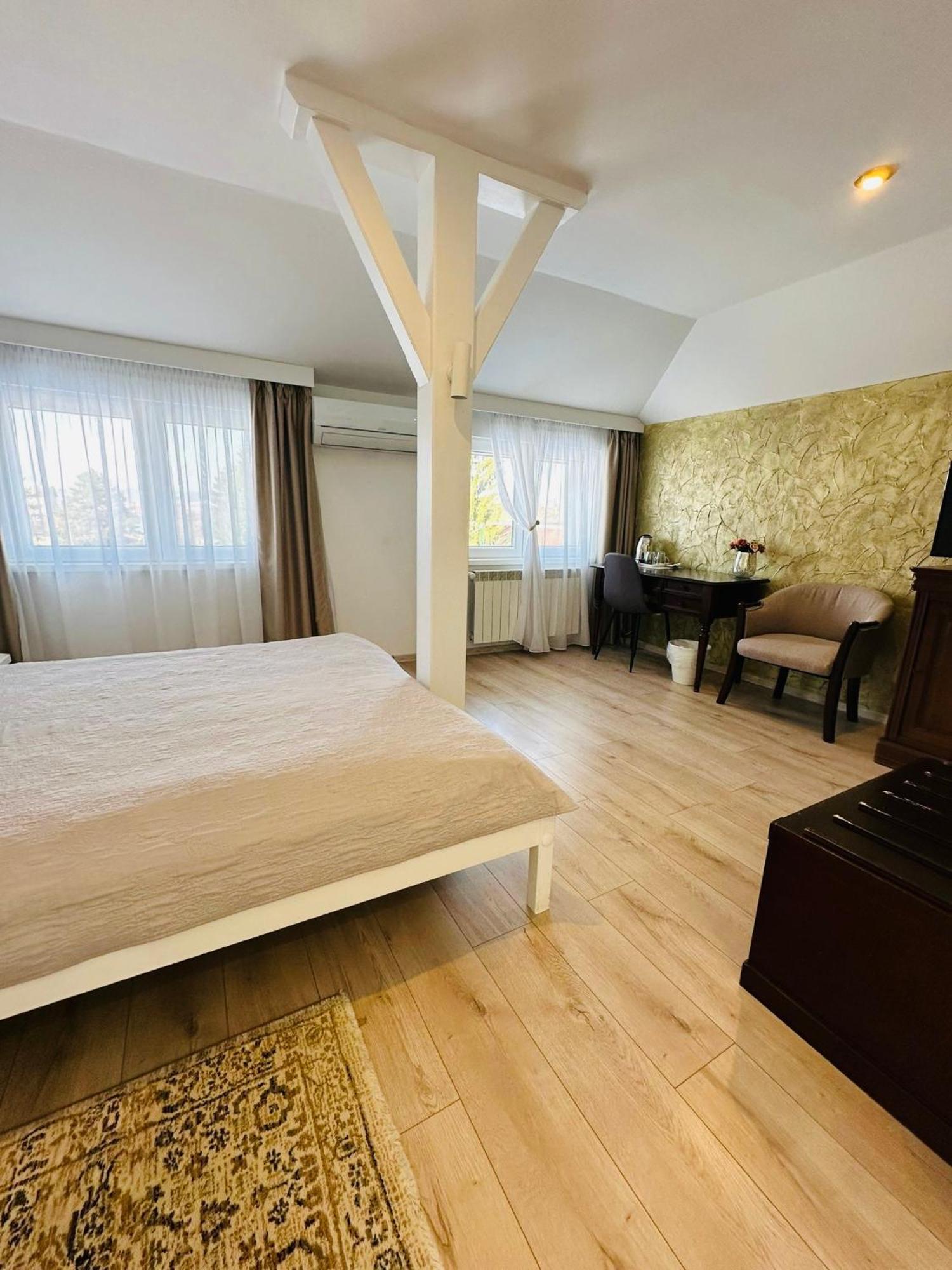 Villa Helvetia Târgu-Mureş Eksteriør bilde